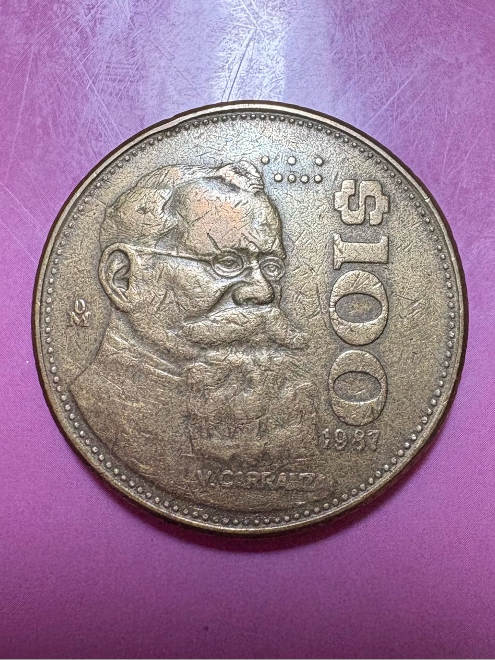 1987 Mexican Gold Tone Coin
$100 V. Carranza Printed on Coin